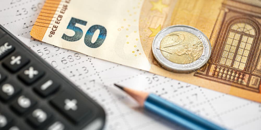 Pikavippien yhdistäminen voi selkeyttää rahatilannetta ja säästää rahaa Pikavippi ei aina ole paras vaihtoehto Euronder lainavertailupalvelu