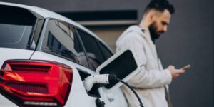 Sähköauto osamaksulla Sahkoauton osamaksulla Euronder lainavertailu